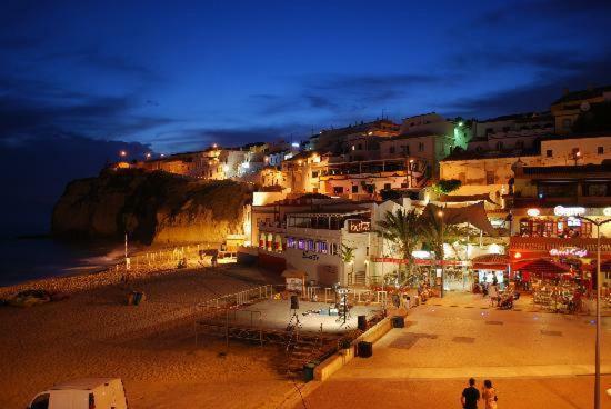 Os Reais - Apt In Front Of The Beach In Centeanes Carvoeiro (Lagoa) Exterior foto